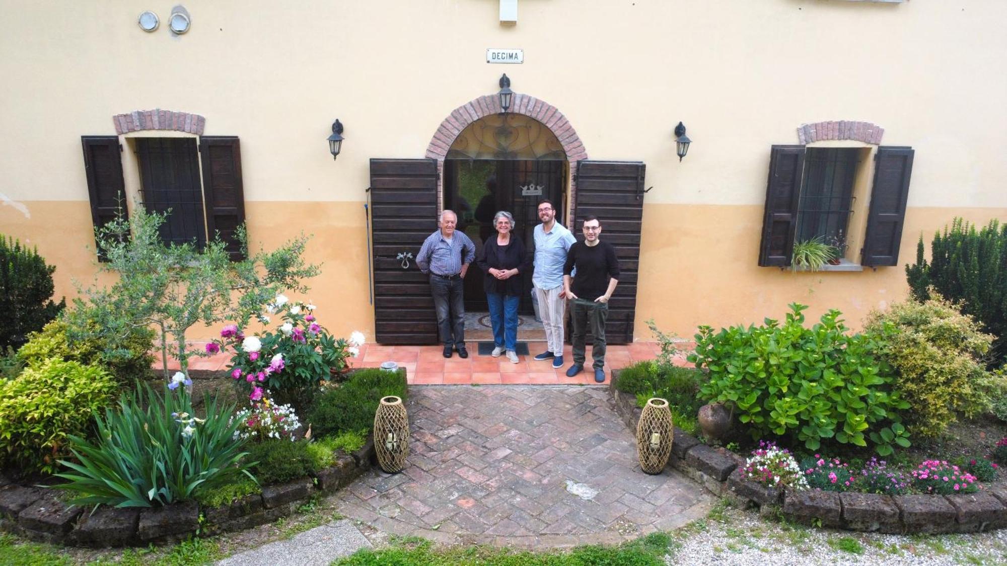Casale La Decima Bed & Breakfast Budrio  Bagian luar foto