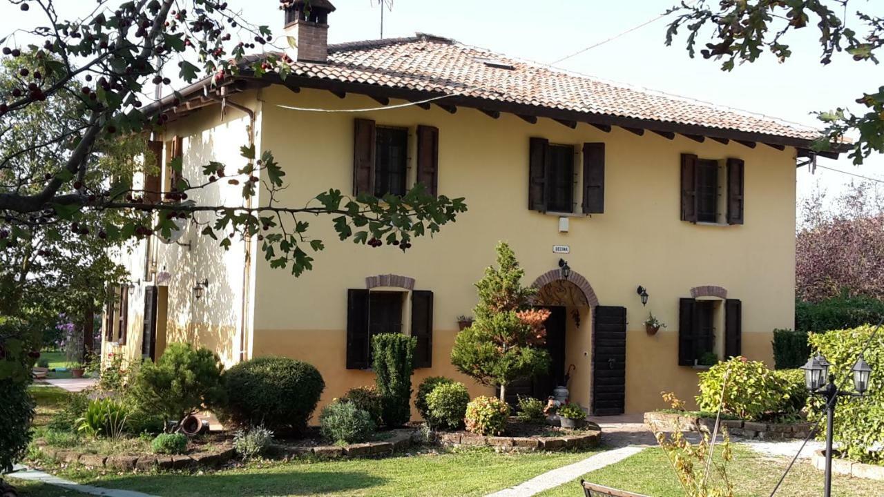 Casale La Decima Bed & Breakfast Budrio  Bagian luar foto