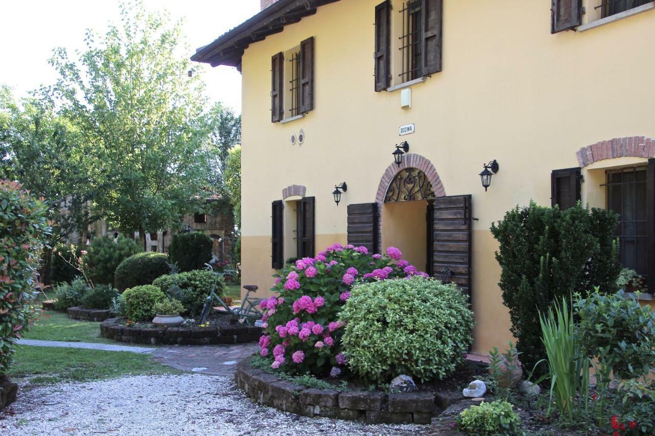 Casale La Decima Bed & Breakfast Budrio  Bagian luar foto